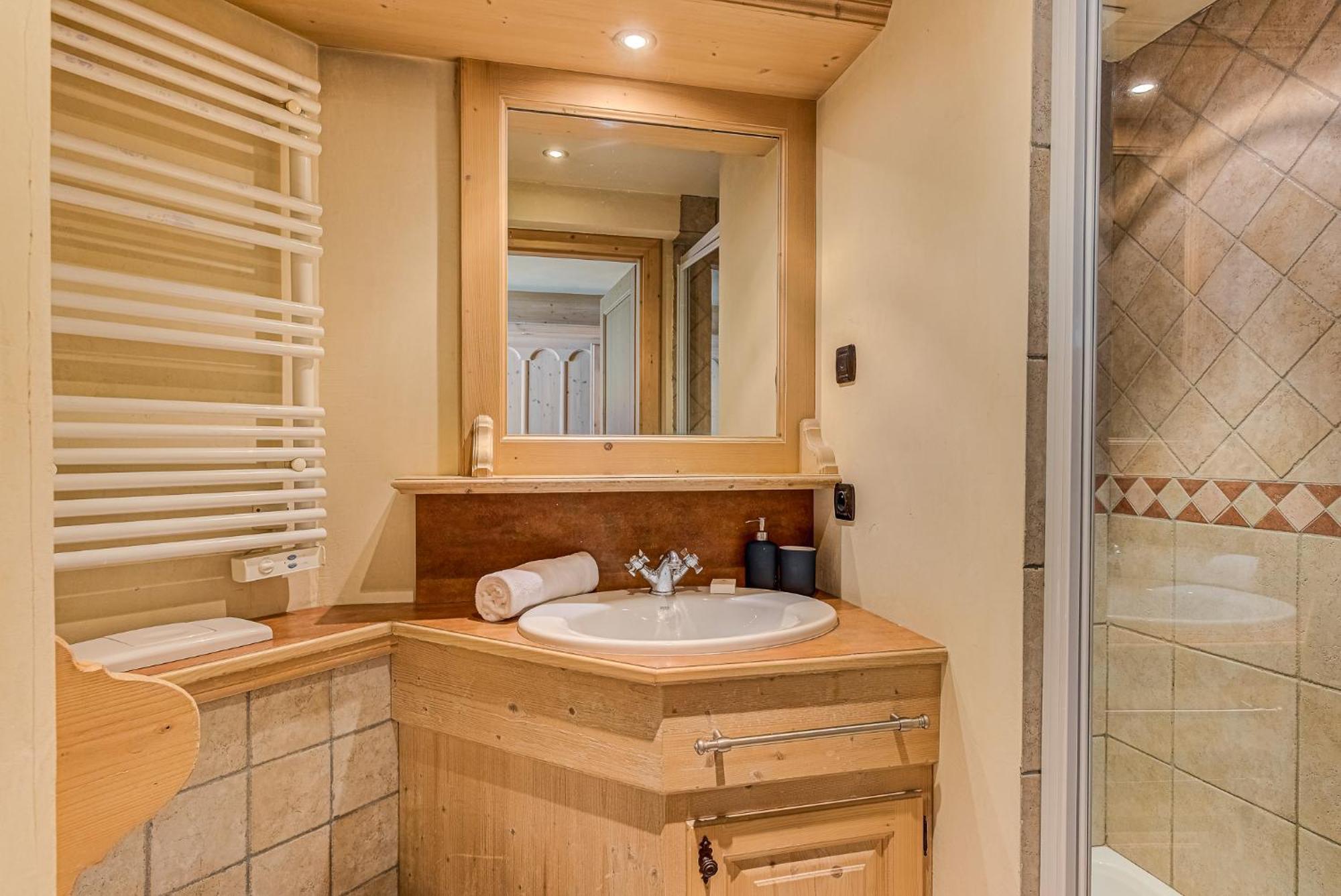 Apartment Longview - Alpes Travel - Central Chamonix - Sleeps 8 Εξωτερικό φωτογραφία