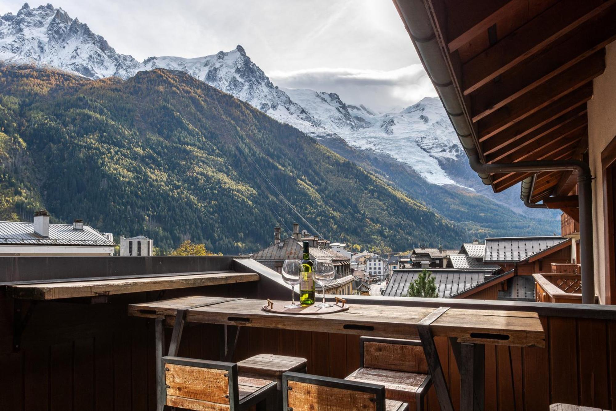Apartment Longview - Alpes Travel - Central Chamonix - Sleeps 8 Εξωτερικό φωτογραφία