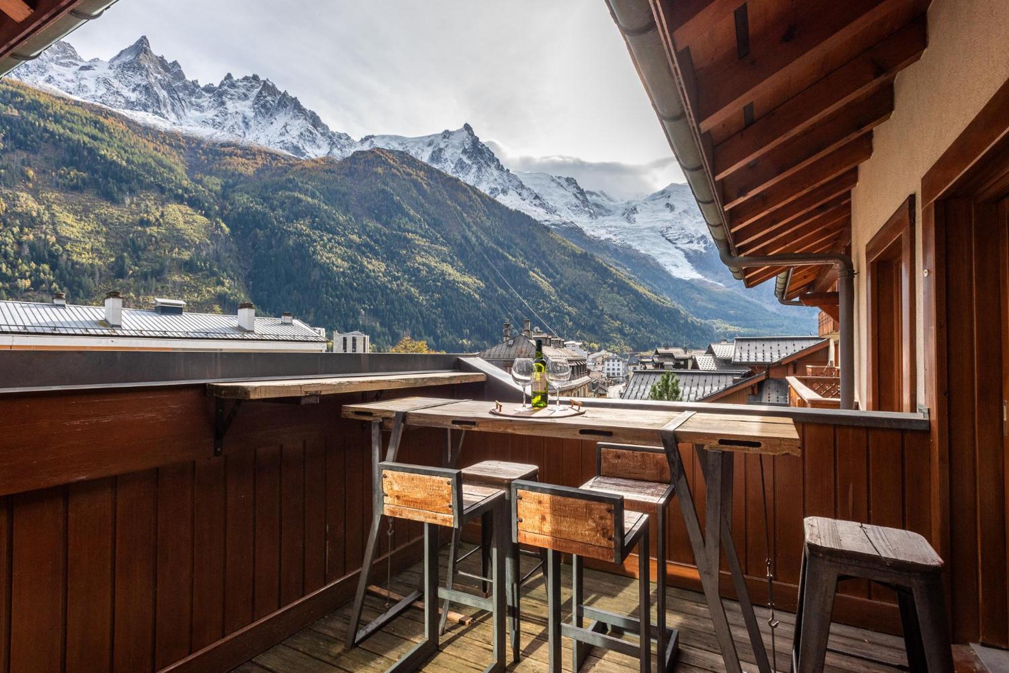 Apartment Longview - Alpes Travel - Central Chamonix - Sleeps 8 Εξωτερικό φωτογραφία
